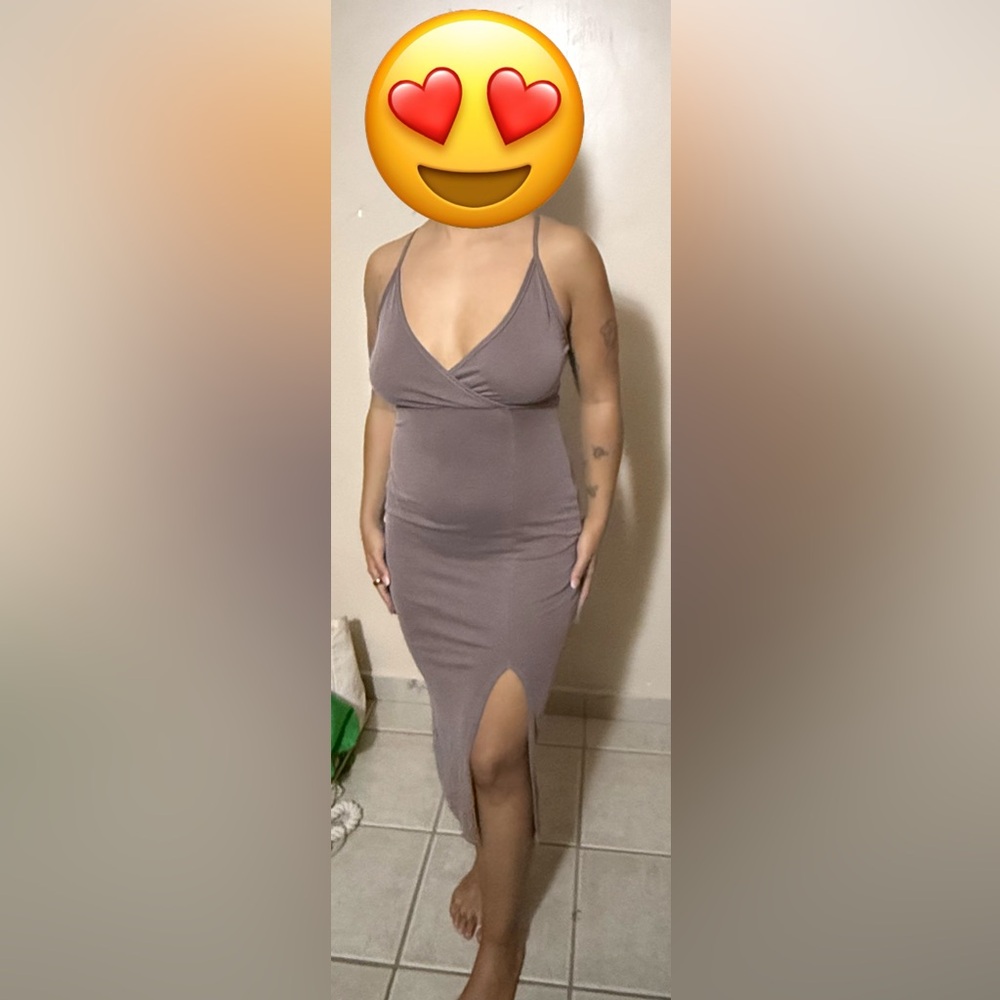Elegant Sleeveless Taupe Midi Dress